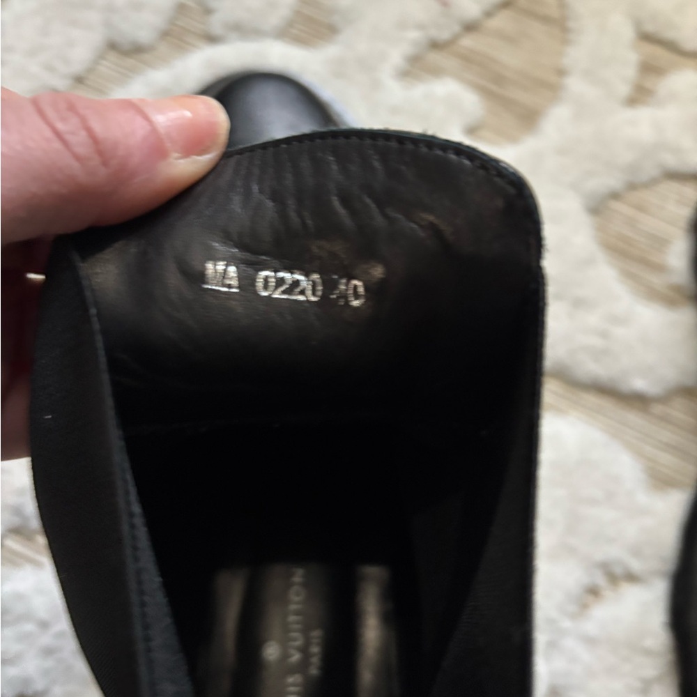 Women’s boots - Picture 12 of 16